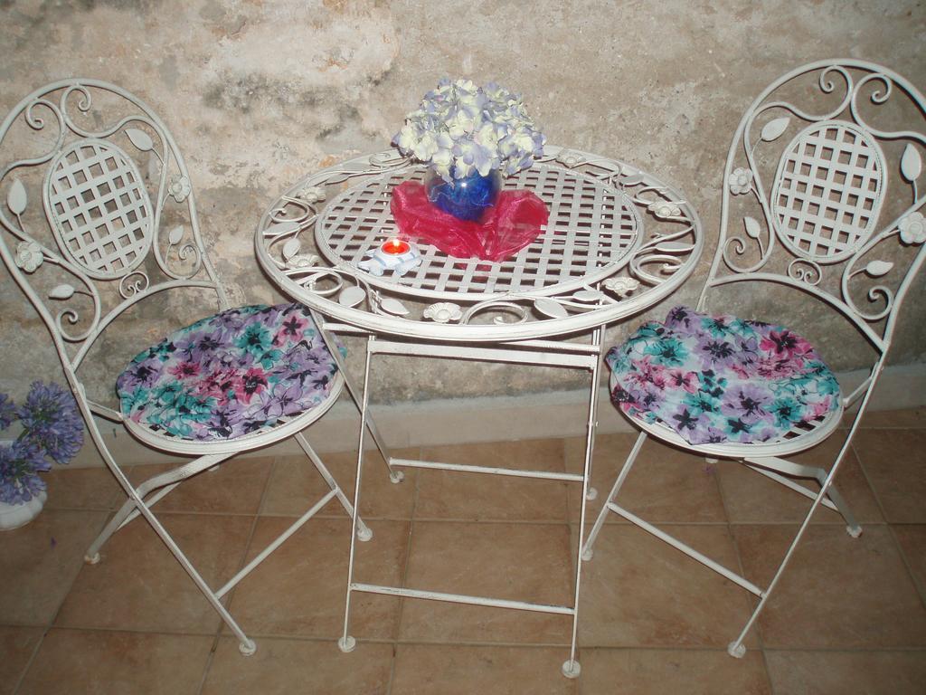 Old Town Center Apartments Supetar Chambre photo